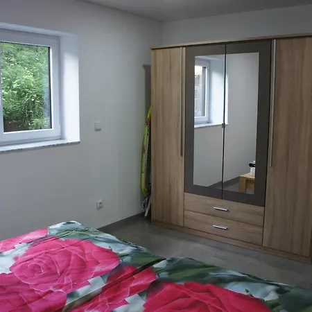 2- Zimmer-wohnung, Naehe Phantasialand, Palmenparadies, Koeln, Bonn 바일러스비스트