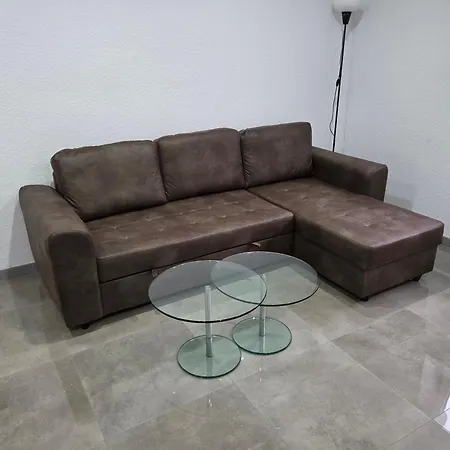 2- Zimmer-wohnung, Naehe Phantasialand, Palmenparadies, Koeln, Bonn Weilerswist
